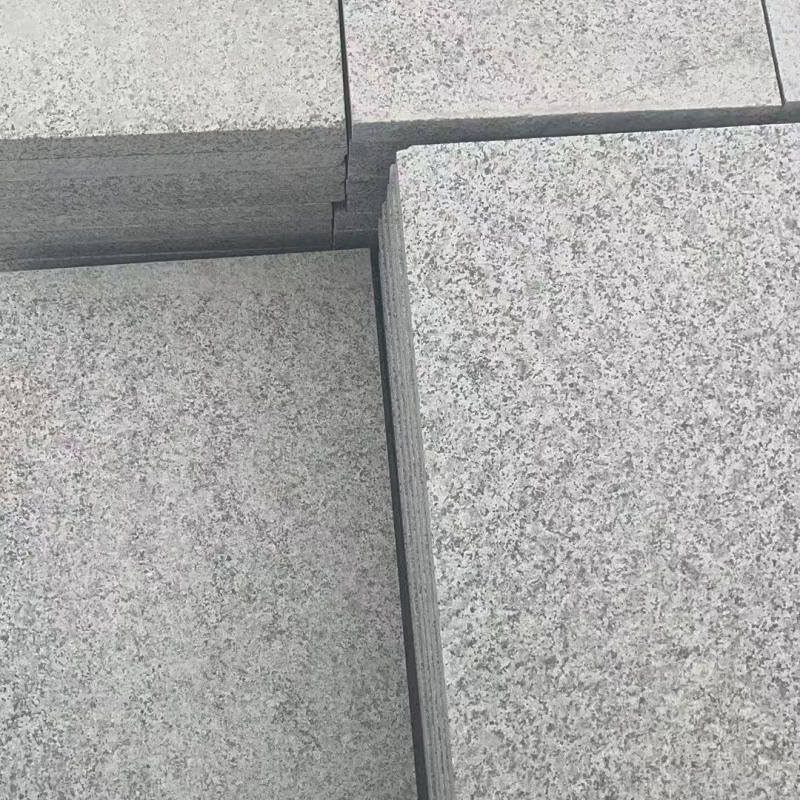 延安芝麻白地铺石石材厂家